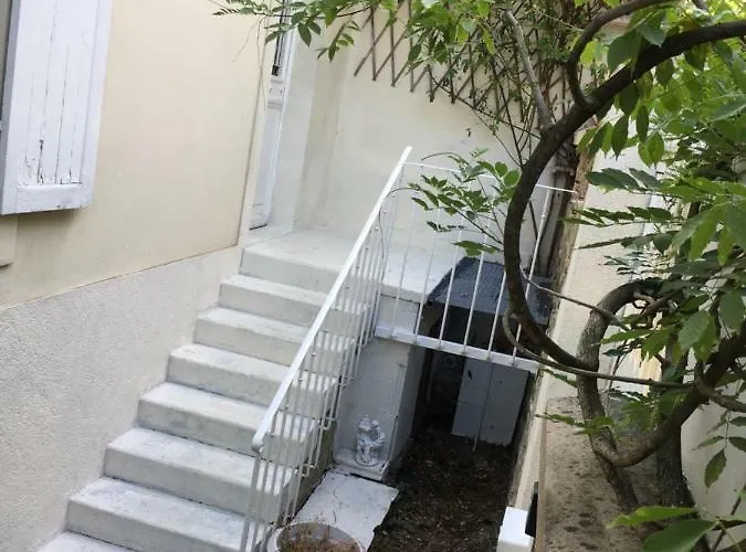 Joffre Hébergement de vacances Fontainebleau